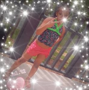 Meet your Posher, Lisha